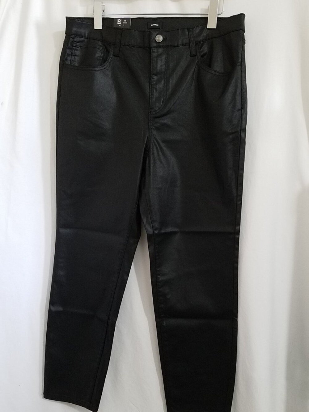 New Express Skinny Jeans Coated Black Size 16 Stretchy Leg Opening 6 in
